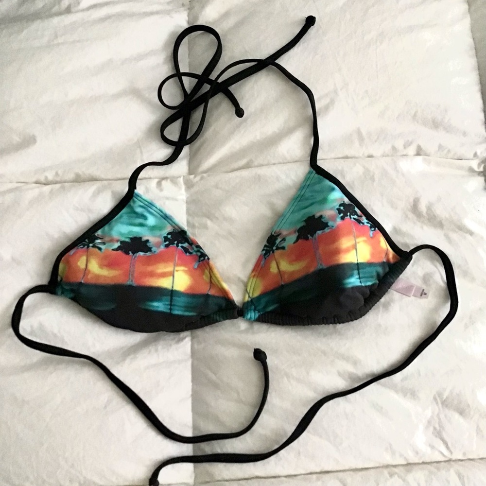 Victoria Secret Triangle Sunset Bathing Suit Top